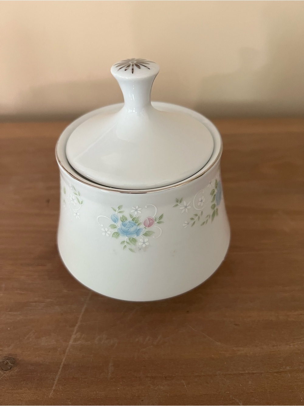 Prestige China Garden Jian Shiang Floral Sugar Bowl Bone China White